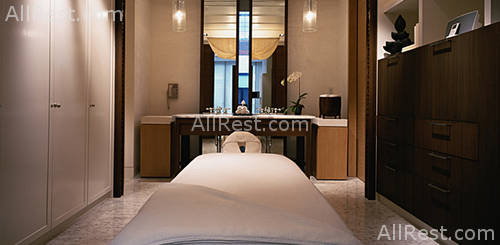 Grand Hyatt Erawan Bangkok Hotel 9